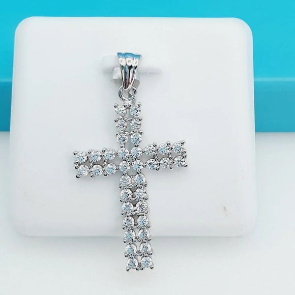"925 Sterling Silver CZ Beautiful Pendant for Women, 1USPAR4060 - Picture 1 of 10